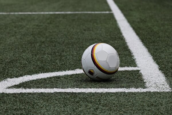 Kompetisi Sepak Bola PSSI Mataram: Sejarah dan Perkembangannya Kompetisi Sepak Bola PSSI Mataram: Sejarah dan Perkembangannya