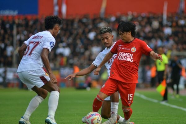 Semen Padang Masih Dalam Ancaman Usai Imbang 1-1 Melawan Persik