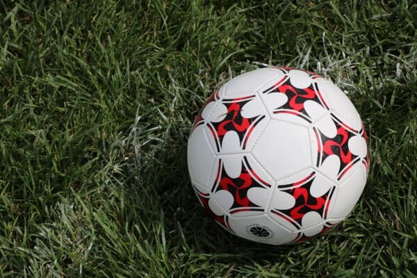 Pemain Hebat Mataram: Menggali Potensi Sepak Bola di Lombok Pemain Hebat Mataram: Menggali Potensi Sepak Bola di Lombok