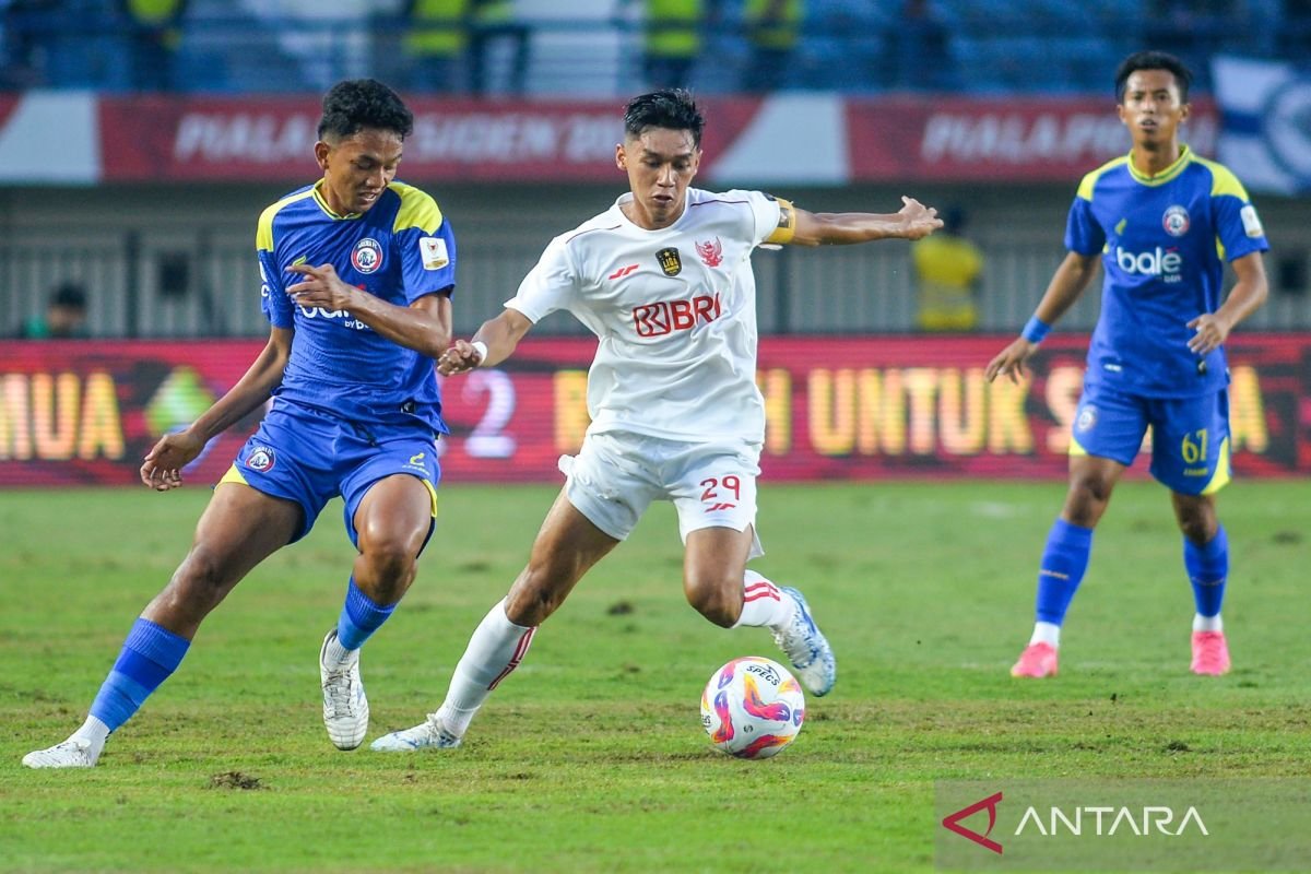 Arema Menghadapi Tiga Tim Promosi Serentak di Bulan Agustus